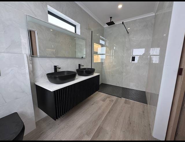 4 BEDROOM HOUSE FOR SALE IN SANDOWN